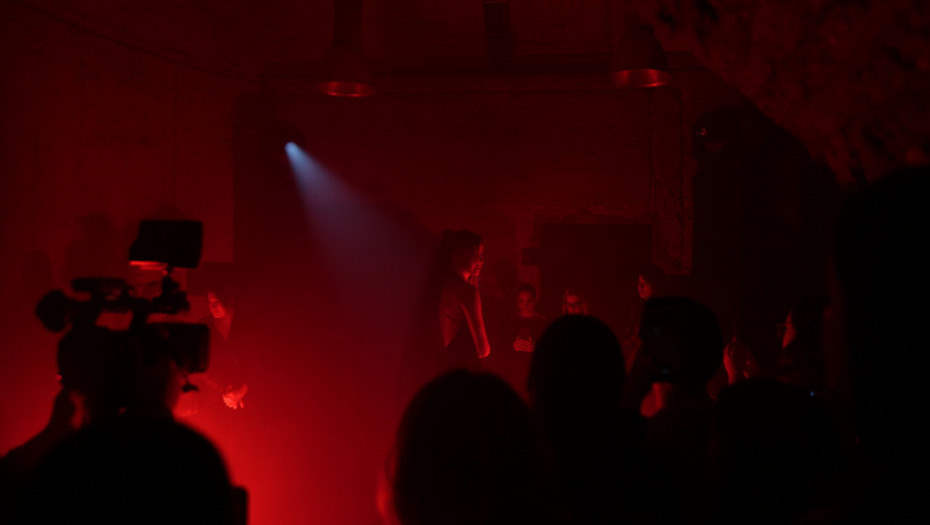 "Dok nas smrt ne rastavi": Umetnički performans u borbi protiv femicida