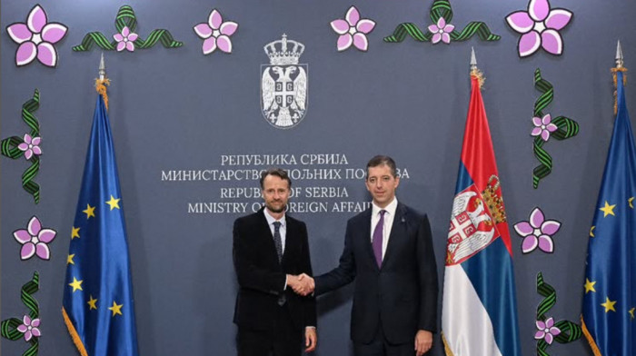 Đurić s Bekeratom: Motiviše priznanje EU da smo ispunili uslove za otvaranje Klastera 3