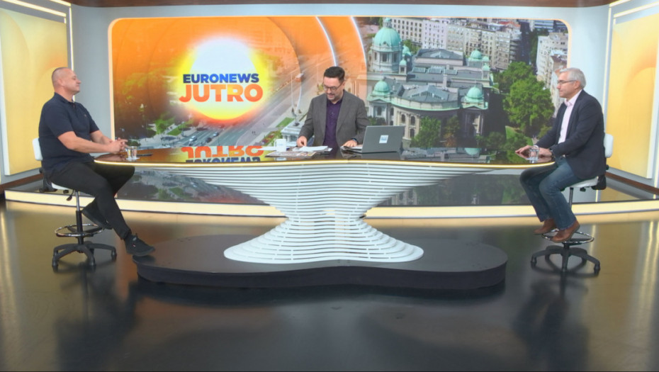 "Insistiranje na regulaciji tradicionalnih medija kao regulacija saobraćaja kočijama": Stanojević i Čoban o REM-u