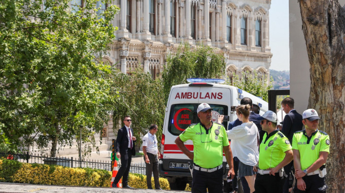 Turska: Od trovanja hranom umrla majka i dvoje dece, uhapšene četiri osobe
