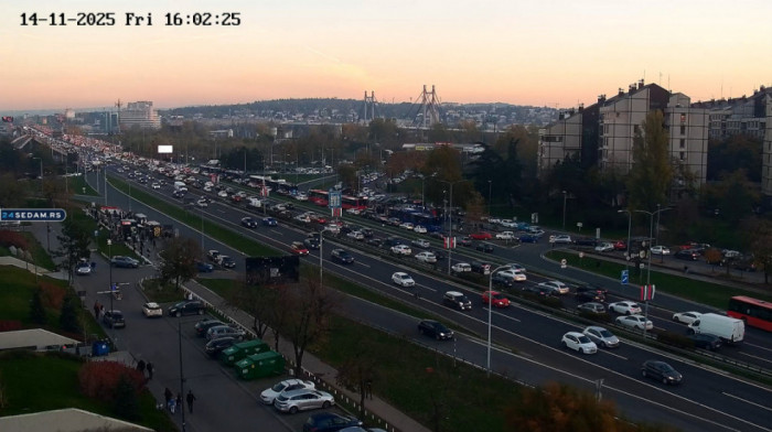 Saobraćajni kolaps u Beogradu: Vozila stoje u kolonama, evo gde je trenutno najveća gužva u glavnom gradu (FOTO)