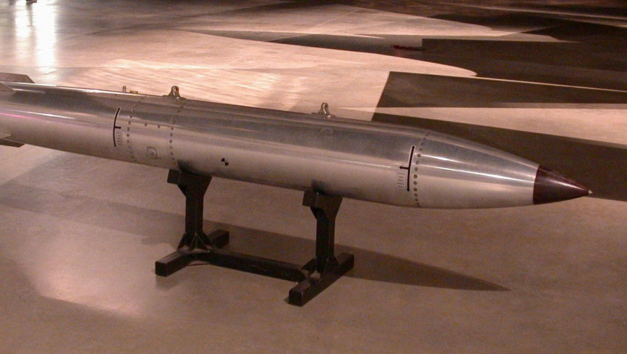 SAD uspešno testirale taktičku termonuklearnu bombu B61-12
