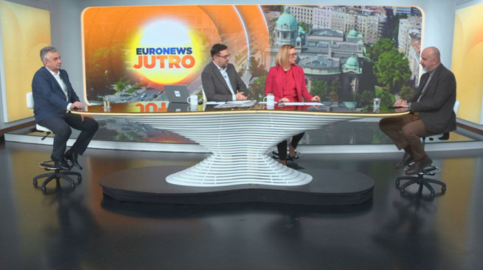 Najavljene ostavke i izbor devetog člana Saveta: Sagovornici Euronews Srbija o dešavanjima u REM-u