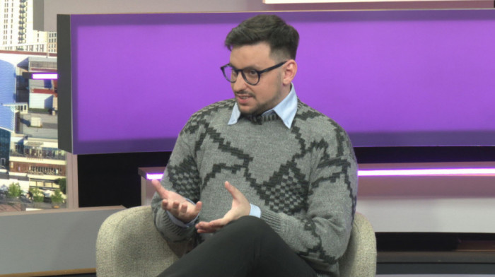 "Kako kentauri nose pantalone": Nova zbirka poezije Nenada Kostića o identitetu i muškom sazrevanju