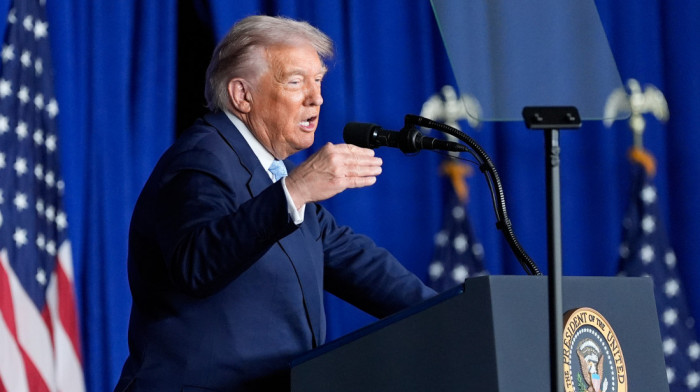 Tramp optužio demokrate za "pobunu" i zatražio da budu uhapšeni zbog poziva vojsci i obaveštajcima