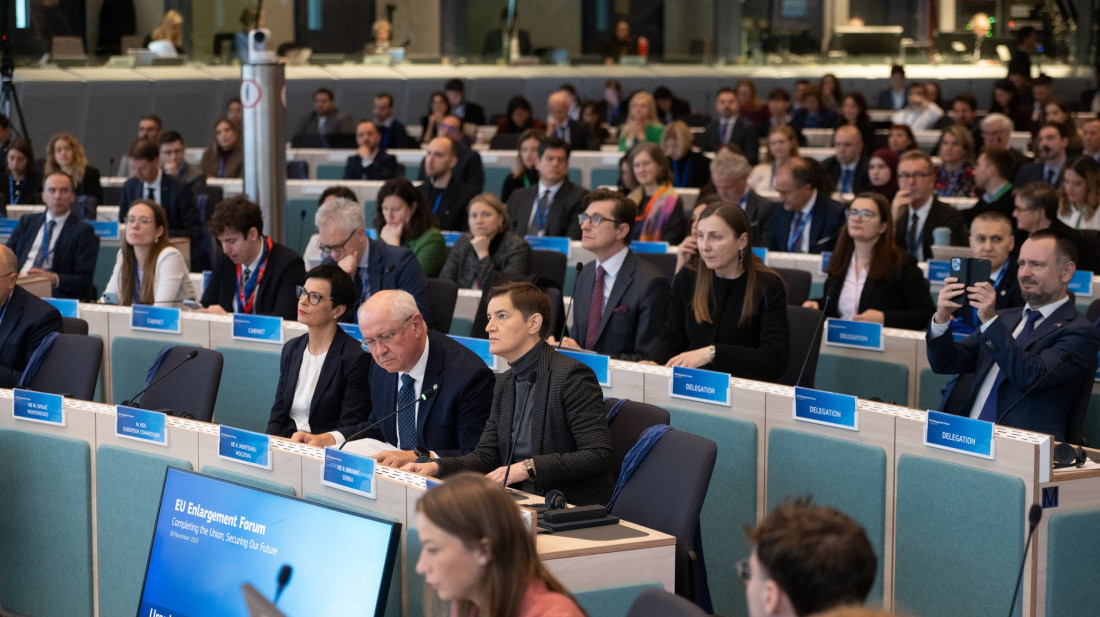 Brnabić: Nadam se da će danas biti pomaka u otvaranju Klastera 3 za Srbiju