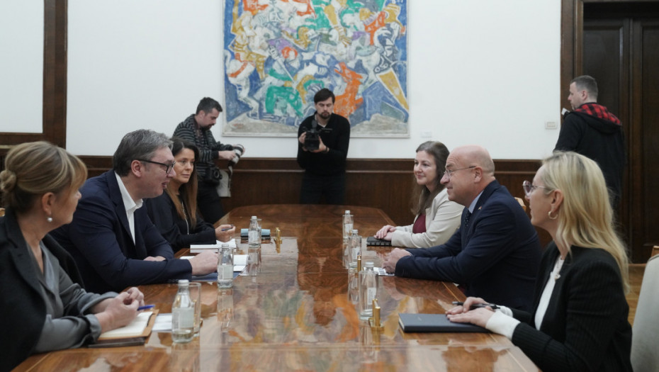 Vučić sa šefom misije OEBS u Srbiji: Razgovarali smo o svim temama od značaja za našu buduću saradnju (FOTO)