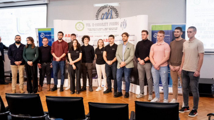 Vrhunski stručnjaci i studenti zajedno oblikuju budućnost mobilnosti na VIII E-Mobility Forumu