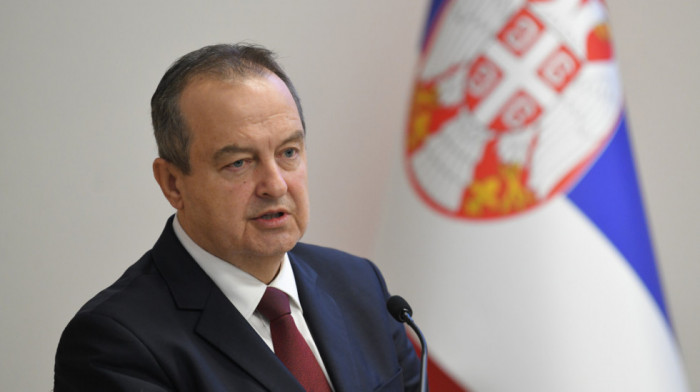 Dačić: Dve nove elektronske usluge MUP-a uštedeće vreme građanima