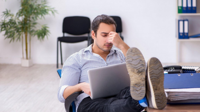 Kad posao postaje opasan po zdravlje: Kako prepoznati i prevazići burnout - simptomi, uzroci i saveti psihologa