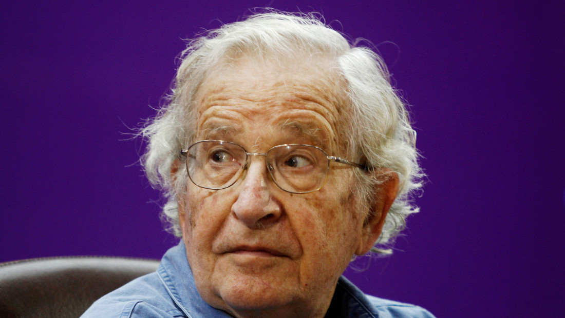 Noam Čomski imao dublje veze sa Epstinom nego što se mislilo