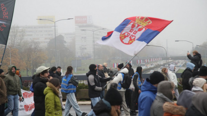 Godišnjica napada na studente ispred FDU: Protestna šetnja u Beogradu - od fakulteta do zgrade RTS-a