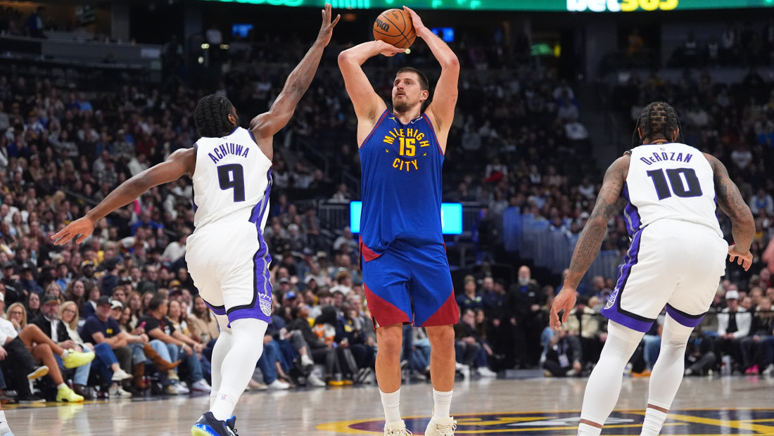 Nestvarna partija Jokića nedovoljna za pobedu: Denver poražen od Sakramenta (FOTO/VIDEO)