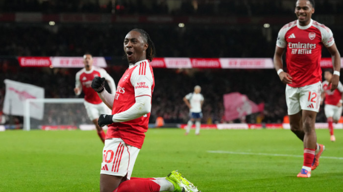 Slavi Arsenal Eberečija Ezea: "Tobdžije" deklasirale Totenhem