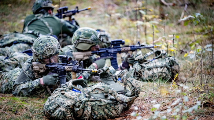 Incident u Holandiji: Iznad vojne baze Volkel ponovo primećeni dronovi