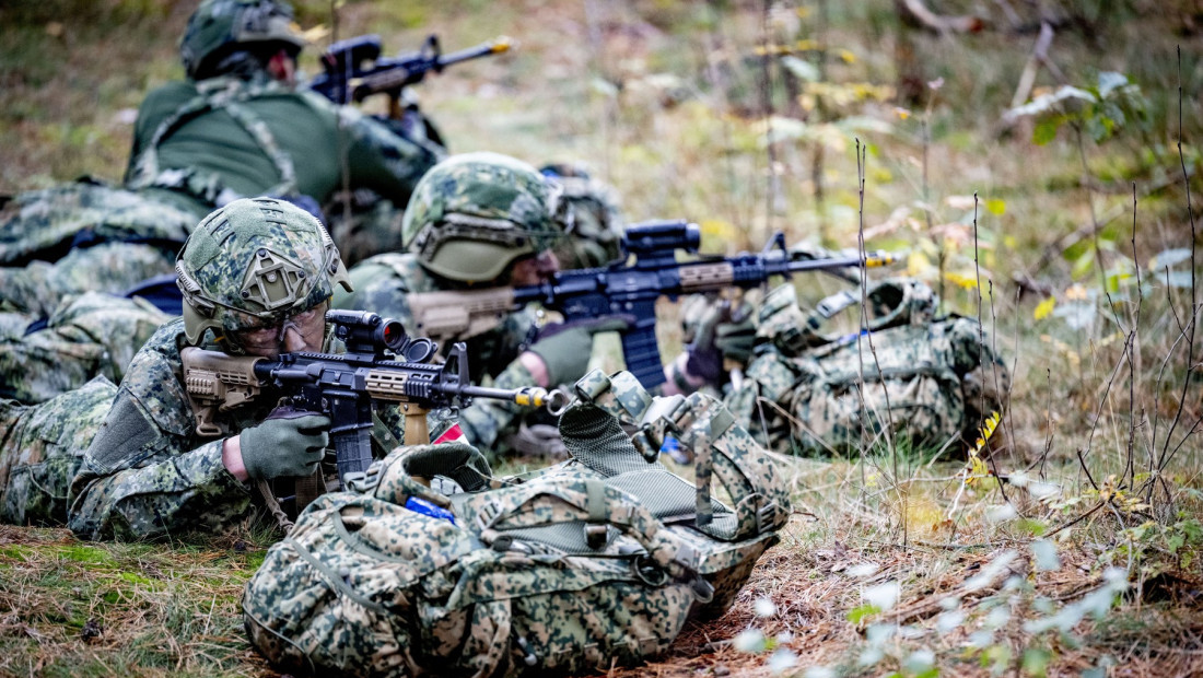Incident u Holandiji: Iznad vojne baze Volkel ponovo primećeni dronovi