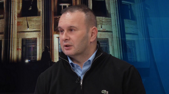 Ćosić za Euronews: Slaba izlaznost - poraz pozicije i opozicije