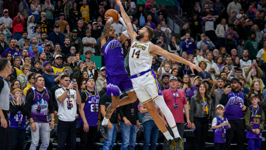 Kejton Džordž promašio pobedu protiv Lejkersa: Juta ponovo izgubila od "jezeraša"