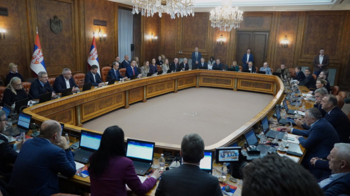 Vlada Srbije održala vanrednu sednicu, razmatrana energetska situacija u zemlji