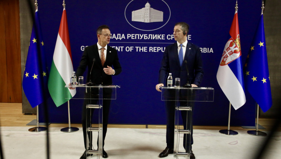 Đurić i Sijarto o situaciji sa NIS-om: Nećemo ostaviti Srbiju bez energenata, dogovorićemo danas tehnička pitanja pomoći