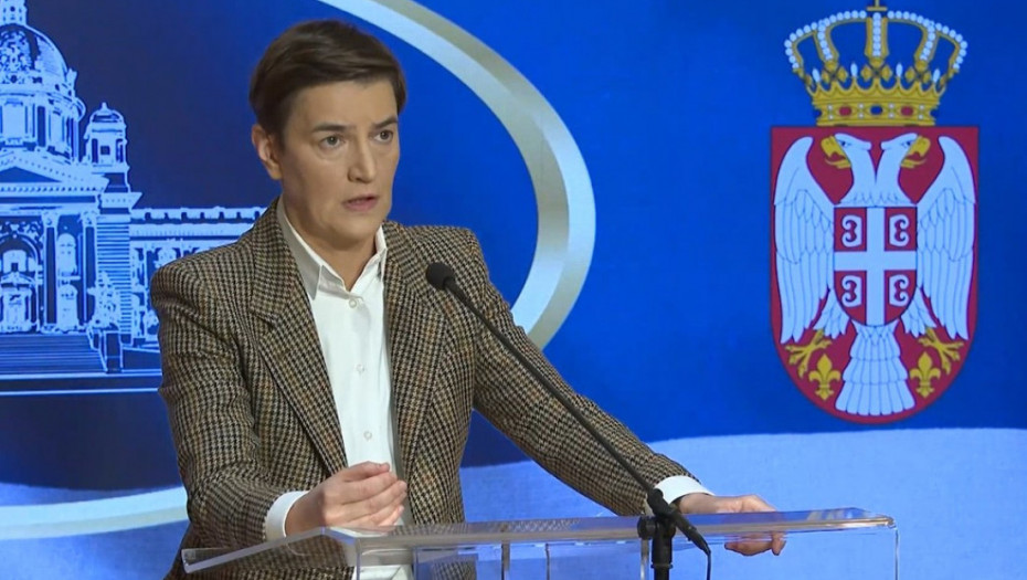 Brnabić: Poslanici mogu da uđu na svaki ulaz, ali bez nasilja