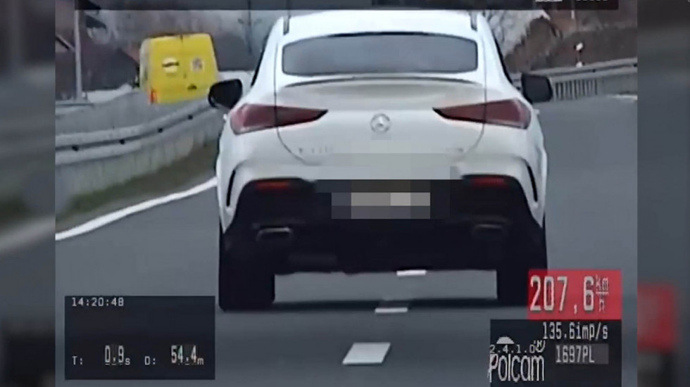 Nasilnička vožnja u Loznici: Mercedes išao 207 kilometara na sat, dvostruko brže od dozvoljenog (VIDEO)