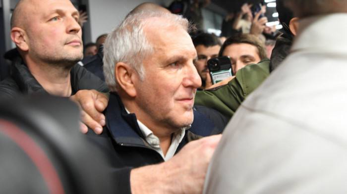 Navijači dočekali Željka Obradovića!