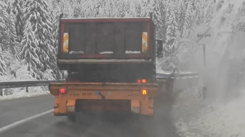Putevi Srbije: Snega ima mestimično na teritoriji Ivanjice, Kruševca, Zaječara
