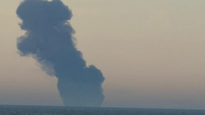 Zapalila se dva ruska broda u Crnom moru kod Turske