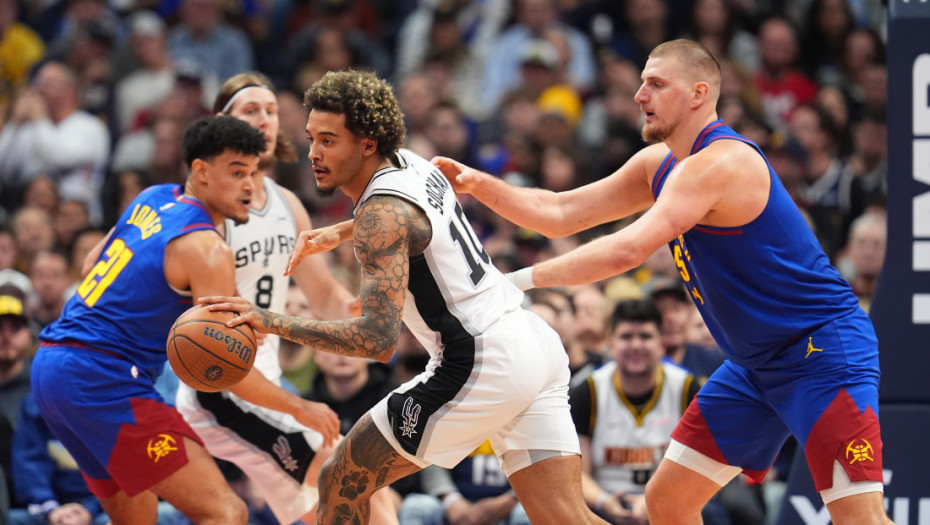 Nikoli Jokiću, za dlaku, izmakao novi tripl-dabl: San Antonio "razoružao" Denver (VIDEO)