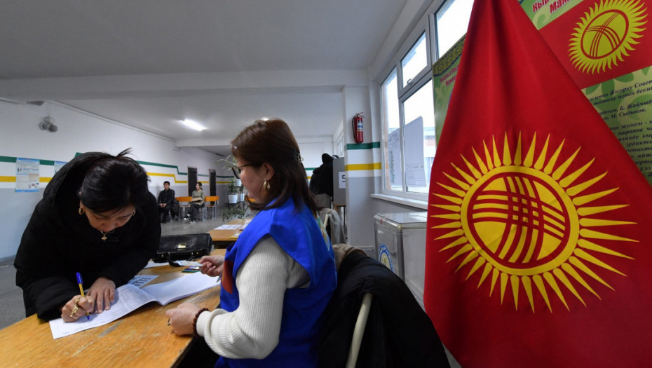 U Kirgistanu se sutra održavaju vanredni parlamentarni izbori