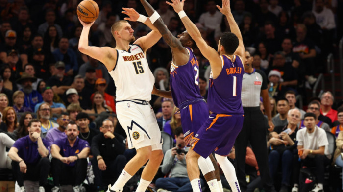 Još jedno magično veče Nikole Jokića: Srpski as blisto u pobedi Denvera