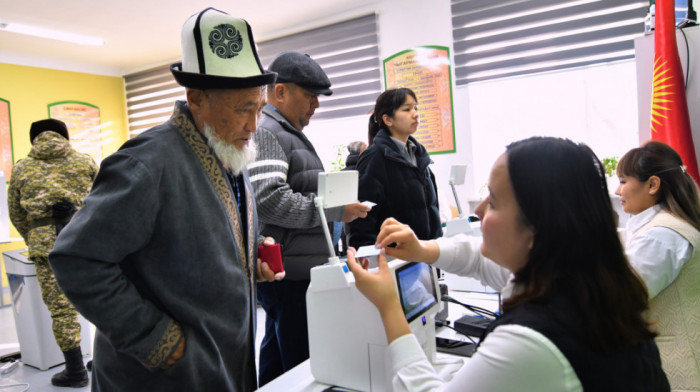 U Kirgistanu se održavaju parlamentarni izbori