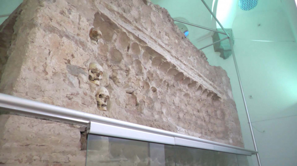 Simonović: Utvrđeno da su u Ćele-kulu zazidane lobanje muškaraca, i mladih i starih