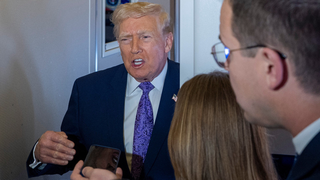 Ne prestaje sa uvredama novinarki: Tramp za Kejtlin Kolin sa CNN rekao " da je glupa i gadna"