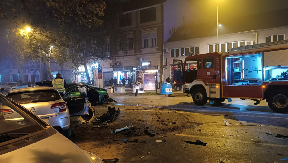 Žena povređena u teškoj saobraćajnoj nesreći u Novom Sadu i dalje u teškom stanju