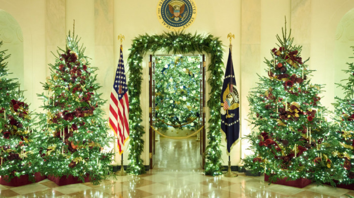 Tramp tvrdi da je posavetovao Melaniju kako da ukrasi Belu kuću: "Sad je dobila najbolje komplimente"