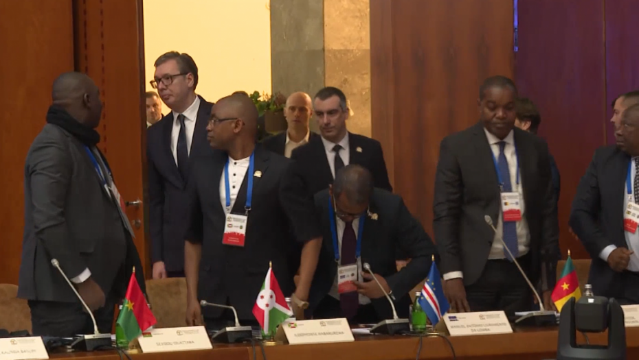 Počela konferencija "Srbija - Afrika 2025: Dostojanstvo", prisustvuje i Vučić