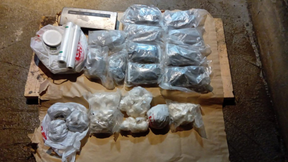 Nova zaplena narkotika u Beogradu, jedna od rekordnih: Vrednost 350.000 evra, uhapšena jedna osoba (VIDEO)