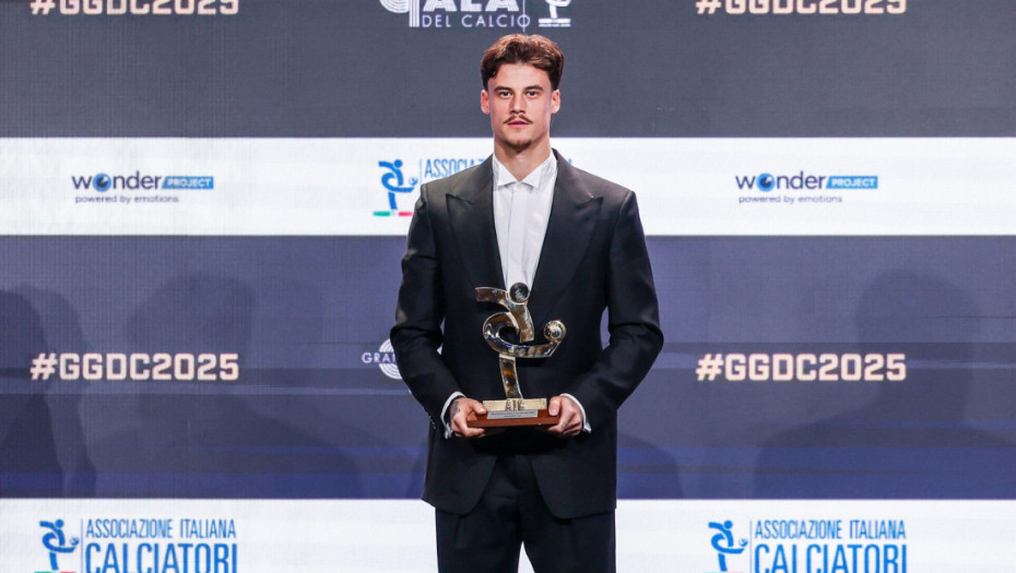 Dida: Svilar je među tri najbolja golmana Serije A