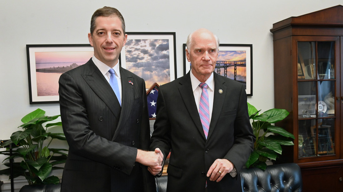 Srbija jača odnose sa SAD: Đurić u Vašingtonu sa američkim kongresmenima o strateškom partnerstvu, energetici i KiM