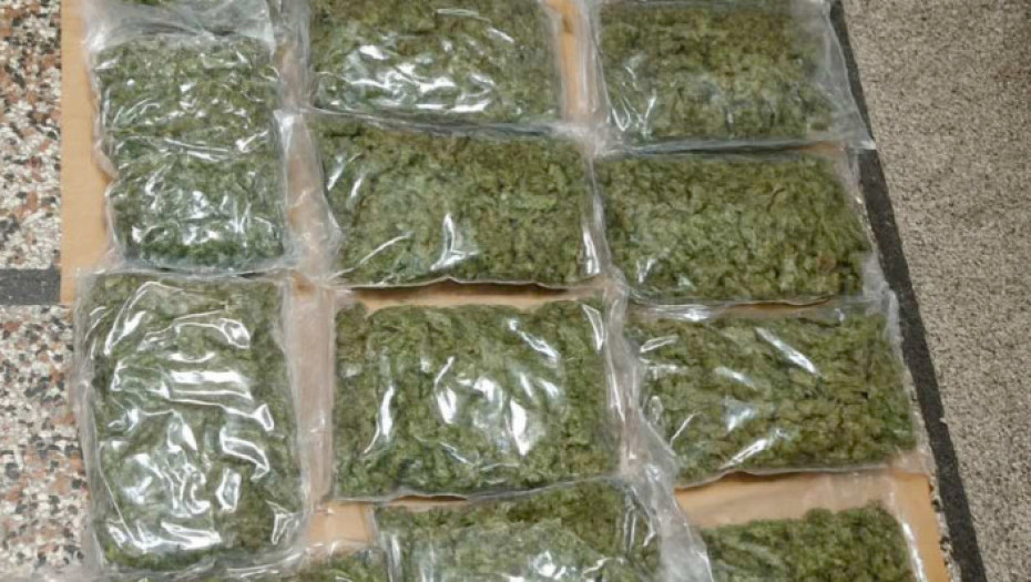 U Prokuplju zaplenjeno 8,7 kilograma materije nalik na marihuanu, osumnjičeni uhapšen
