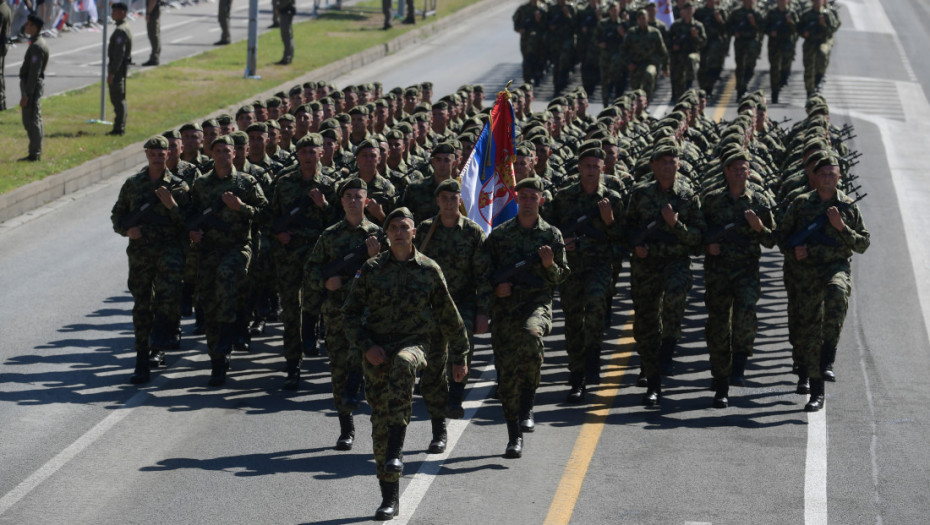 Vučić najavio uvođenje vojnog roka i jačanje Vojske Srbije: Naoružavamo se da bi odvratila svakog agresora
