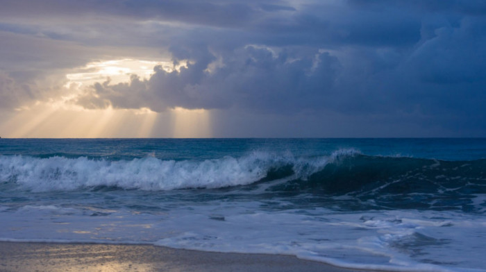 Oluja Bajron preti Grčkoj – škole sutra neće raditi u Atici i na Rodosu