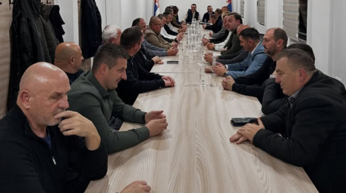 Petković se sastao u Raški sa predstavnicima Srpske liste, čestitao gradonačelnicima