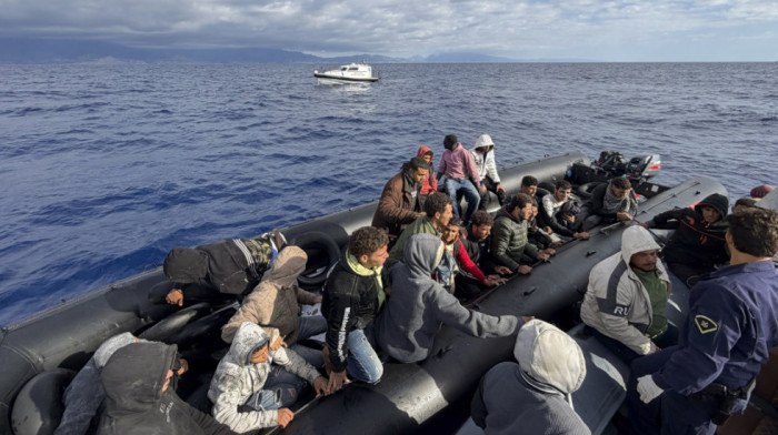 Tragedija kod Krita: 18 migranata poginulo u brodolomu