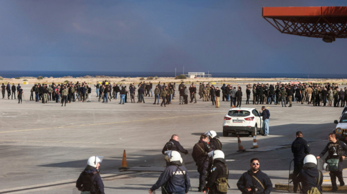 Letovi otkazani, putevi blokirani: Grčka pogođena talasom protesta poljoprivrednika