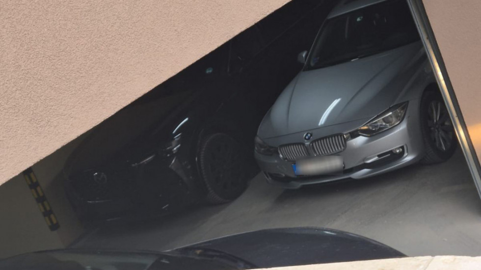 MUP: Uhapšenoj grupi osumnjičenoj za nezakonito pribavljanje auta određeno zadržavanje