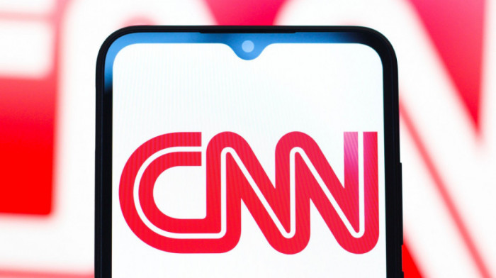Da li će CNN biti kolateralna šteta "rata" između Nefliksa i Paramounta: I budućnost američkih medija na prekretnici