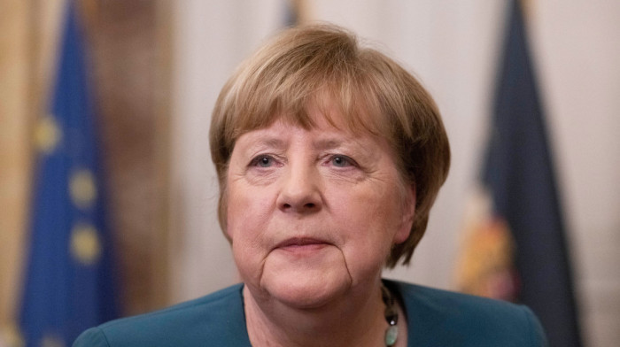 Merkel: Veštačka inteligencija može da izazove sukob između Evrope i SAD